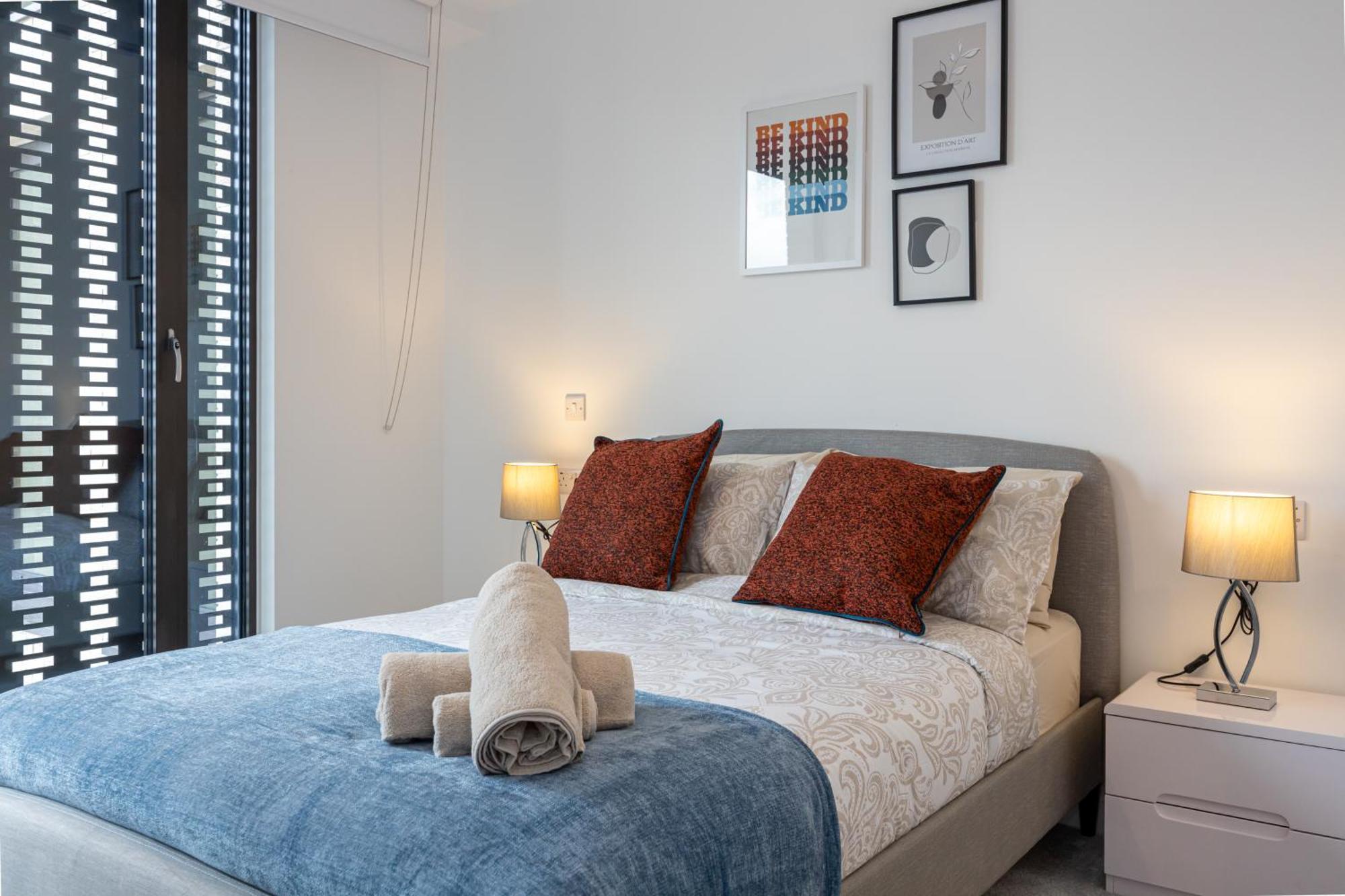 Pet Friendly 2Br Near Station By Asquare Letting Apartment Manchester Exterior photo